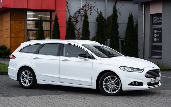 Ford Mondeo cena 55700 przebieg: 227000, rok produkcji 2017 z Dobrzyca małe 742